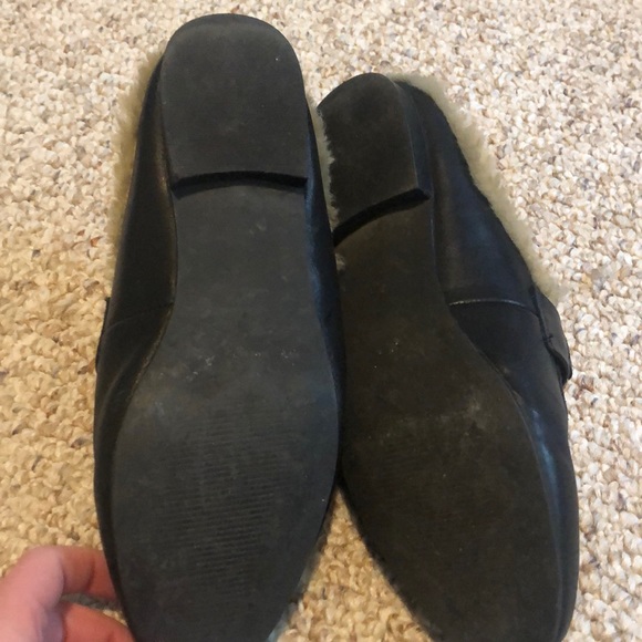 Steve Madden black furry flats - Picture 2 of 2